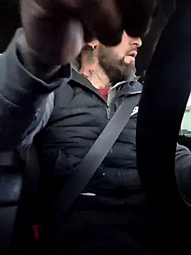 Beardedtattood online show from October 2025 11:13:01 AM