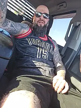 Snapshot of Beardedtattood chatting on June 2026 11:54:02 AM Beardedtattood online show from June 2026 11:54:02 AM