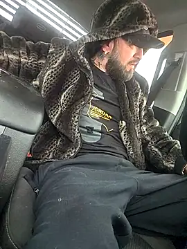 Beardedtattood online show from February 2026 02:03:01 PM