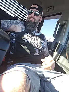 Beardedtattood online show from May 2026 11:27:01 AM