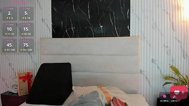 Reginavegaa online show from February 2026 11:43:02 AM