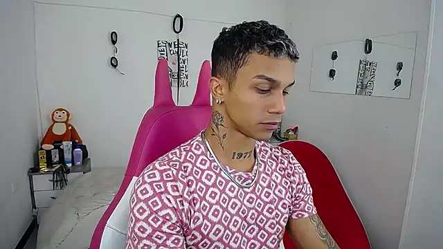 Leonard Price online show from November 2025 02:21:01 AM