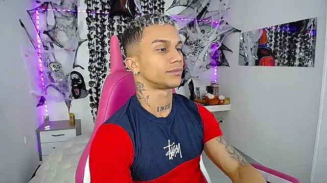 Leonard Price online show from October 2025 03:10:02 AM