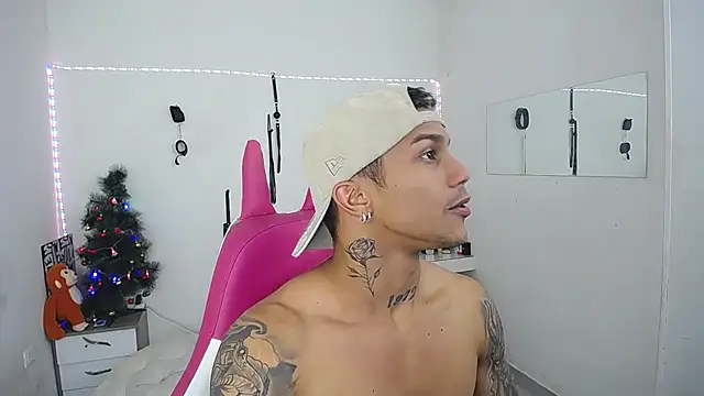 Leonard Price online show from December 2025 12:39:01 PM