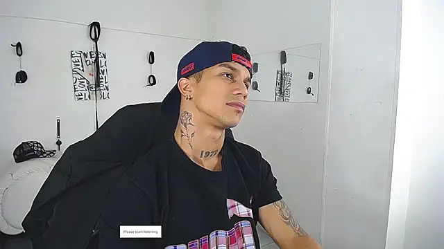 Leonard Price online show from February 2026 12:22:02 PM