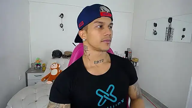 Leonard Price online show from September 2025 01:34:01 AM