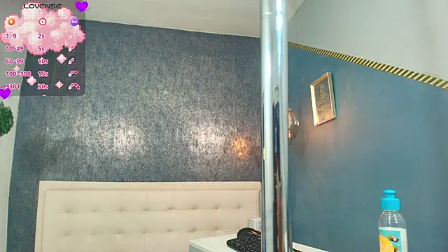 zhamira 21 online show from October 2025 08:52:01 PM