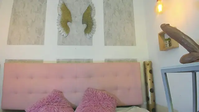 zhamira 21 online show from December 2025 08:46:01 PM