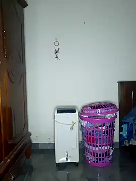 SuranSexy33 online show from February 2026 01:49:01 AM