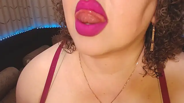 BustyKatty online show from March 2026 09:21:01 PM