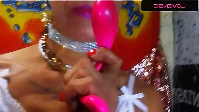 Lobaveterana sex online show from December 2025 11:56:01 AM