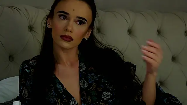 KateReevah online show from March 2026 08:30:01 PM