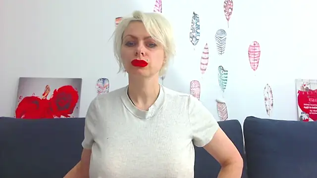 ForeverBarbie  online show from March 2026 03:30:02 AM