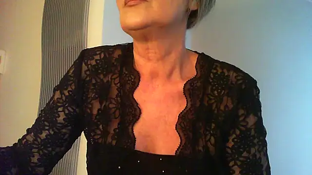   Angel78   online show from November 2025 01:26:02 PM