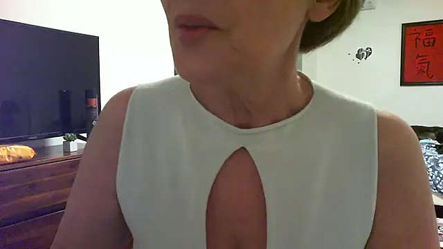   Angel78   online show from September 2025 01:22:01 PM