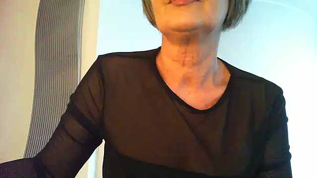   Angel78   online show from December 2025 01:10:02 PM