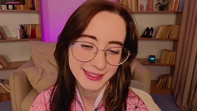 Snapshot of Dark_Lola_ chatting on March 2025 06:46:02 AM Dark Lola online show from March 2025 06:46:02 AM
