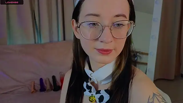 Snapshot of Dark_Lola_ chatting on March 2025 04:56:02 AM Dark Lola online show from March 2025 04:56:02 AM