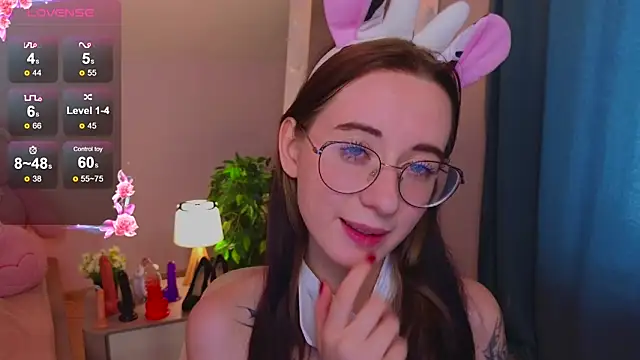 Snapshot of Dark_Lola_ chatting on February 2025 07:20:01 AM Dark Lola online show from February 2025 07:20:01 AM