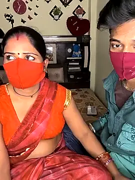 Snapshot of Indian_Lust_Couple chatting on February 2025 06:09:02 PM Indian Lust Couple online show from February 2025 06:09:02 PM