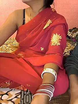 Snapshot of Indian_Lust_Couple chatting on November 2025 05:57:01 PM Indian Lust Couple online show from November 2025 05:57:01 PM