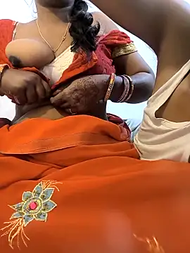 Snapshot of Indian_Lust_Couple chatting on October 2025 05:23:02 PM Indian Lust Couple online show from October 2025 05:23:02 PM