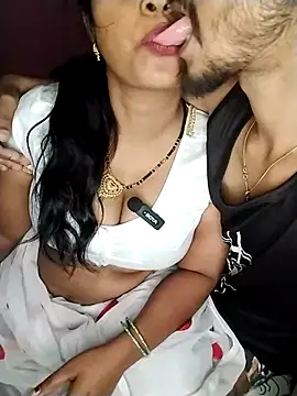 Indian Lust Couple online show from May 2026 12:36:01 AM