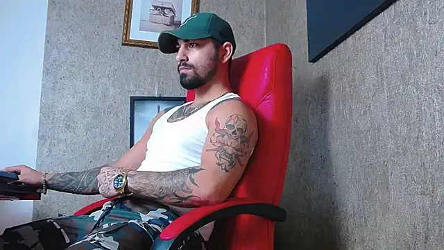 NigelBoydXXX online show from February 2025 06:43:01 PM