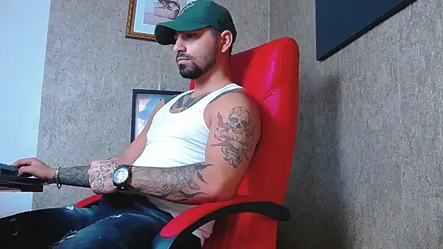 NigelBoydXXX online show from February 2025 07:40:01 AM