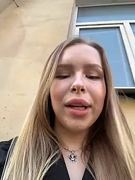 mur girl online show from March 2026 12:33:02 PM