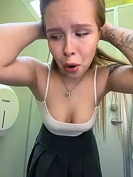 mur girl online show from May 2026 12:22:02 PM