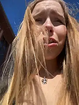 mur girl online show from July 2026 12:35:02 PM