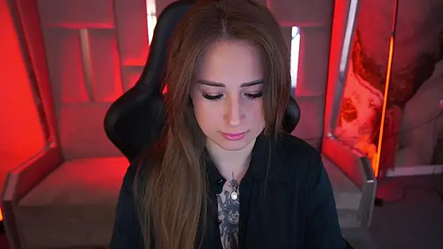 Snapshot of GentleAdellee chatting on September 2025 12:53:01 PM GentleAdellee online show from September 2025 12:53:01 PM