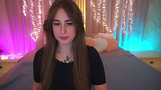 GentleAdellee online show from December 2025 01:48:02 PM