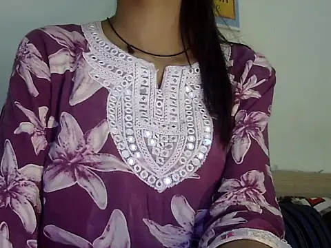 MAAYRA 09 online show from February 2026 03:20:02 PM