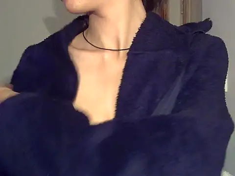 MAAYRA 09 online show from December 2025 10:06:01 AM