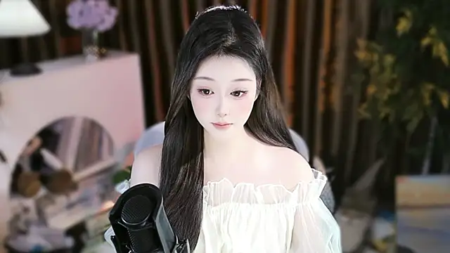 Arwyn-rr online show from November 2025 11:05:01 AM