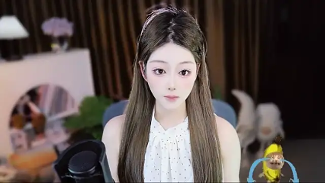 Arwyn-rr online show from April 2026 01:40:01 PM