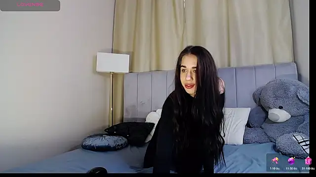 Erikka   online show from April 2026 07:09:02 AM