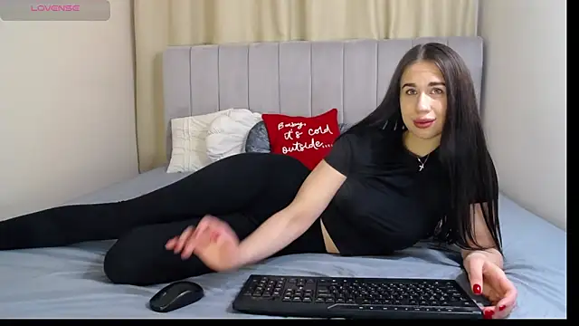 Erikka   online show from February 2026 01:42:02 PM