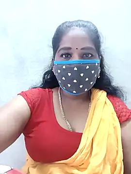 Snapshot of MaaliiiPonuTamil chatting on October 2025 01:37:02 AM MaaliiiPonuTamil online show from October 2025 01:37:02 AM
