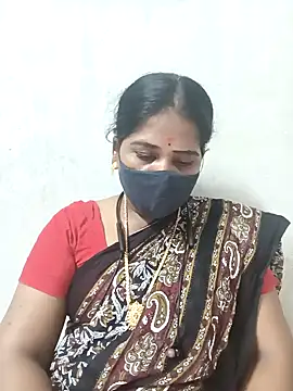 Snapshot of MaaliiiPonuTamil chatting on March 2025 07:33:01 PM MaaliiiPonuTamil online show from March 2025 07:33:01 PM