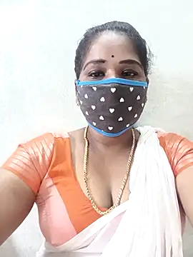 Snapshot of MaaliiiPonuTamil chatting on September 2025 01:45:02 AM MaaliiiPonuTamil online show from September 2025 01:45:02 AM