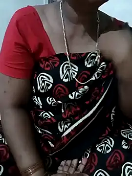 Snapshot of MaaliiiPonuTamil chatting on March 2025 08:32:02 PM MaaliiiPonuTamil online show from March 2025 08:32:02 PM