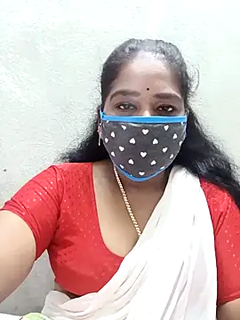 Snapshot of MaaliiiPonuTamil chatting on October 2025 12:55:02 AM MaaliiiPonuTamil online show from October 2025 12:55:02 AM