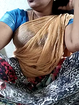 Snapshot of MaaliiiPonuTamil chatting on September 2025 04:45:01 AM MaaliiiPonuTamil online show from September 2025 04:45:01 AM