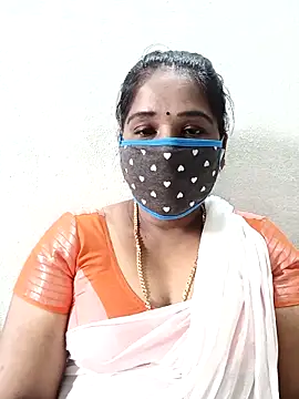 Snapshot of MaaliiiPonuTamil chatting on September 2025 11:38:02 AM MaaliiiPonuTamil online show from September 2025 11:38:02 AM