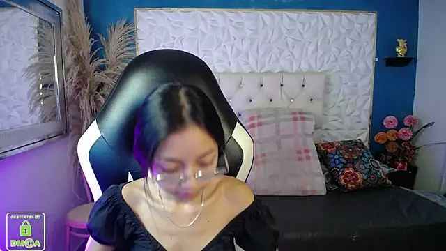 NathaliaSweet 11 online show from February 2026 02:06:02 PM