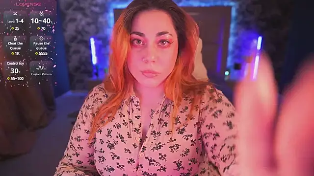 Snapshot of Kittywakee chatting on March 2025 07:15:01 AM Kittywakee online show from March 2025 07:15:01 AM