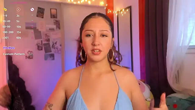 Snapshot of HeyTati chatting on February 2026 09:23:02 PM HeyTati online show from February 2026 09:23:02 PM